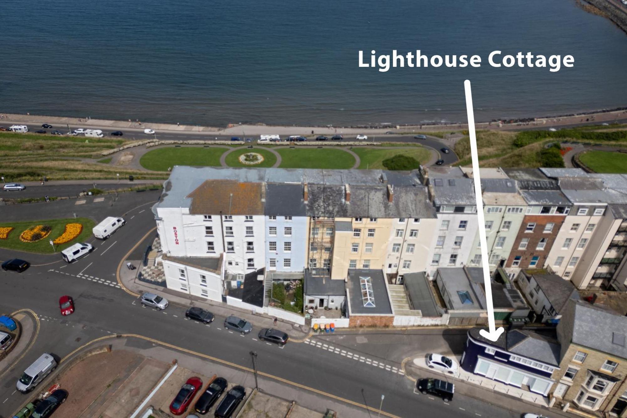 Lighthouse Cottage Unique Holiday Home Scarborough Exteriör bild